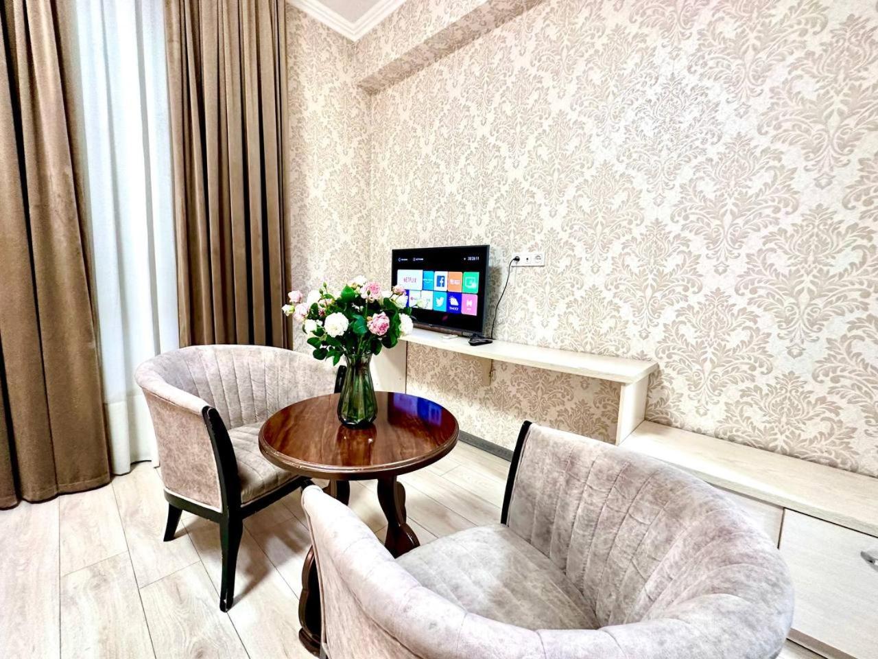 Izza Palace Hotel 150Mbs Wifi Tasken Kültér fotó