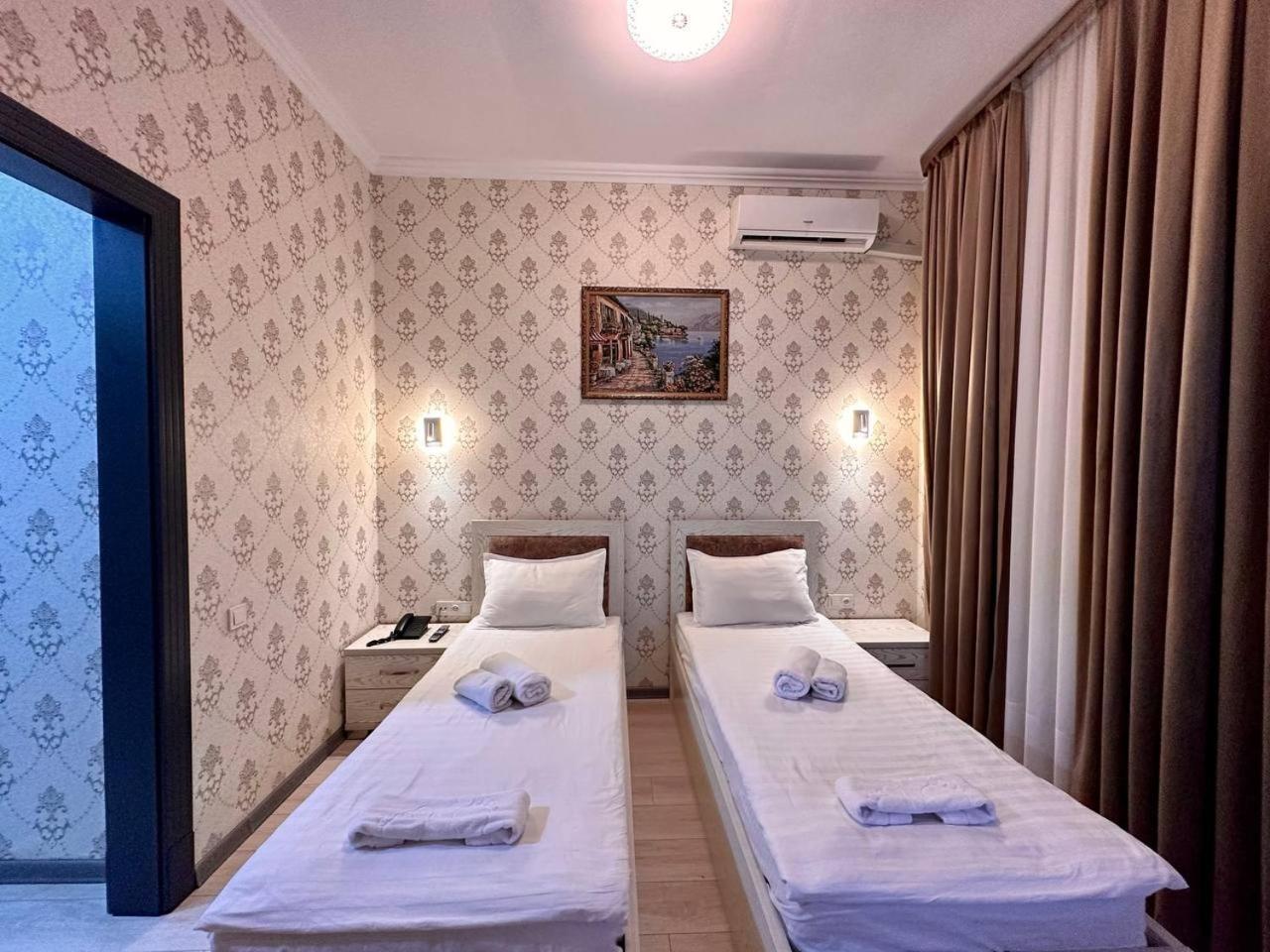 Izza Palace Hotel 150Mbs Wifi Tasken Kültér fotó